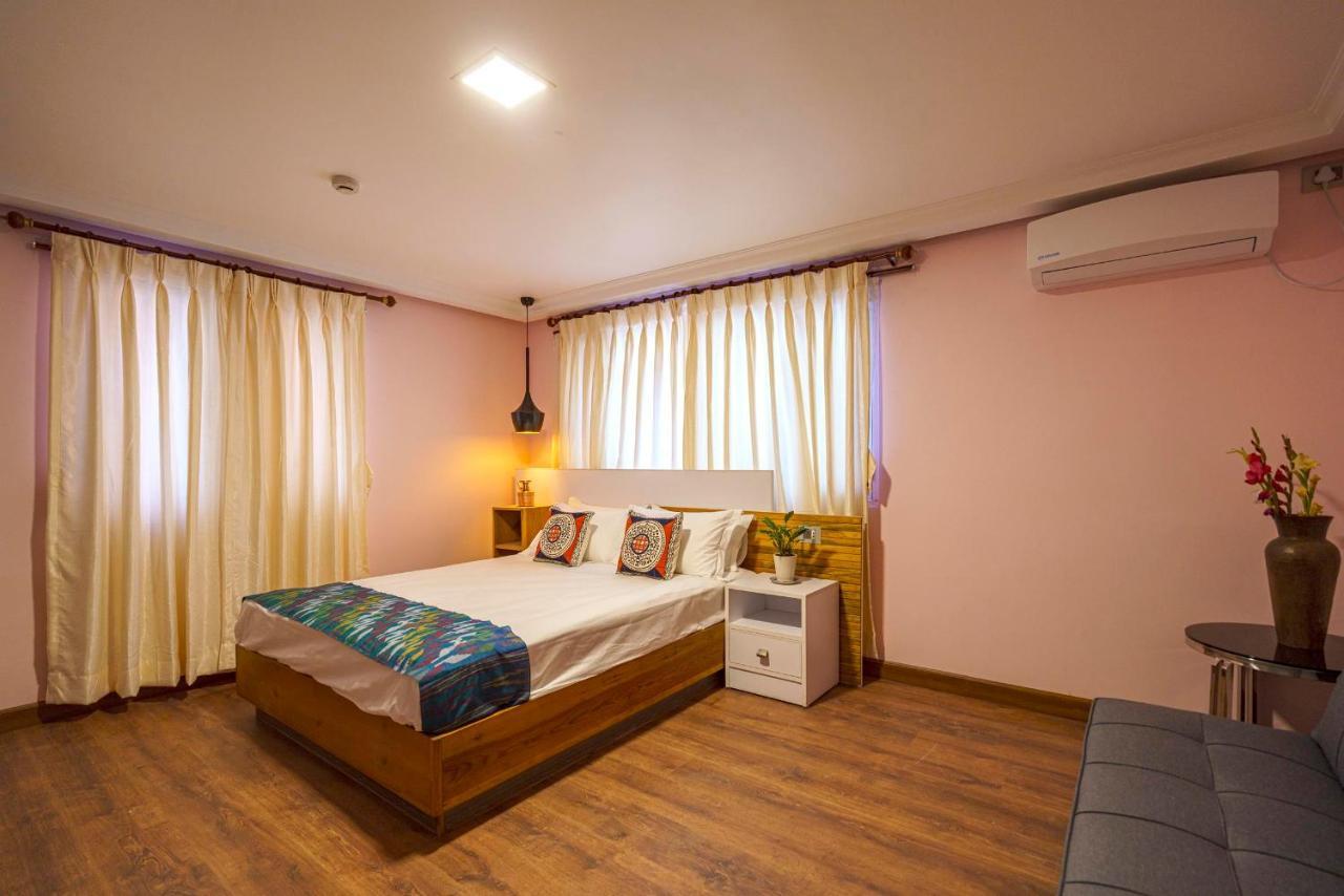 Stilly Inn Lalitpur Extérieur photo