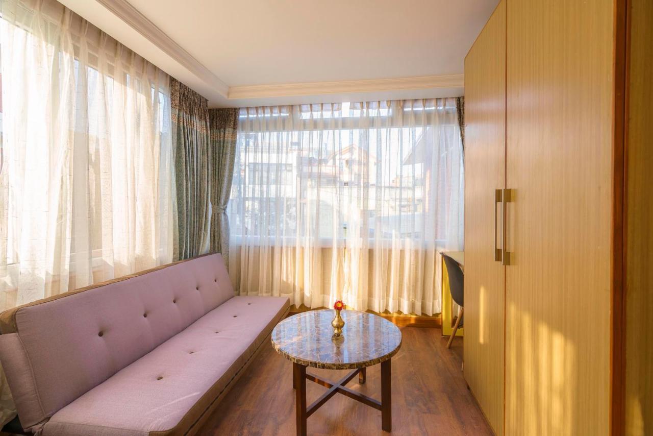Stilly Inn Lalitpur Extérieur photo